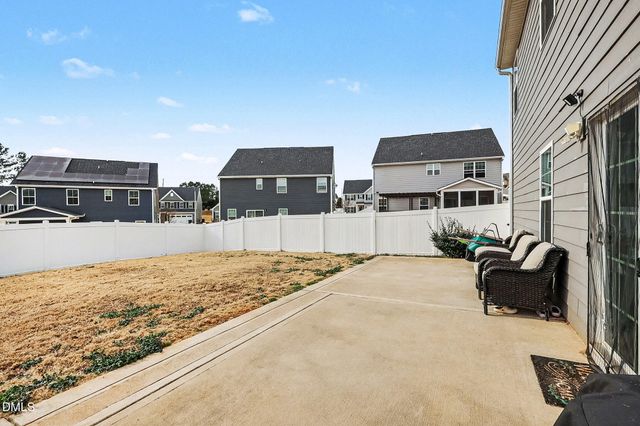 124 Amber Acorn Avenue, Raleigh, NC 27603