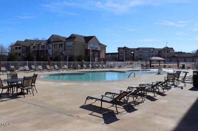 124 Amber Acorn Avenue, Raleigh, NC 27603