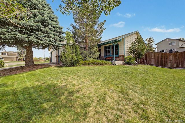 648 Ridgeglen Way, Highlands Ranch, CO 80126
