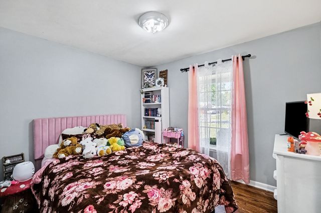 915 Temple Ct, Murfreesboro, TN 37130