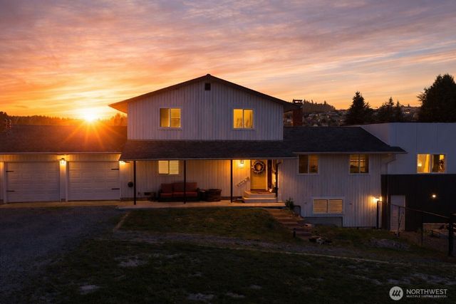 9025 67th Avenue NE, Marysville, WA 98270
