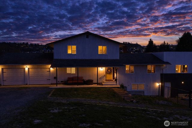 9025 67th Avenue NE, Marysville, WA 98270