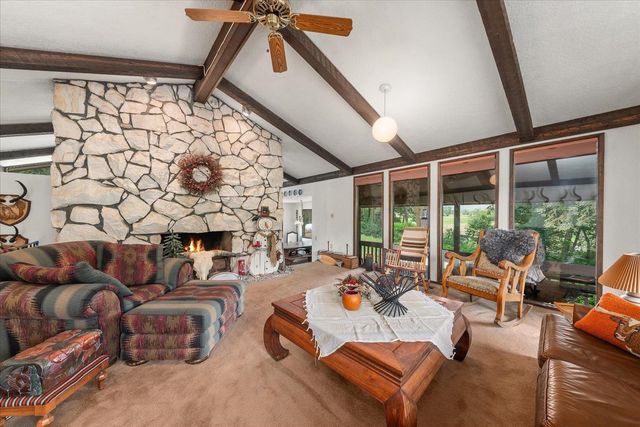 512 Williams Lake Rd, Colville, WA 99114