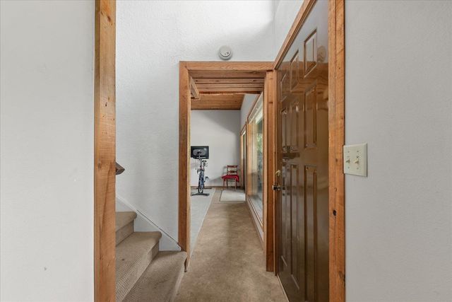 512 Williams Lake Rd, Colville, WA 99114