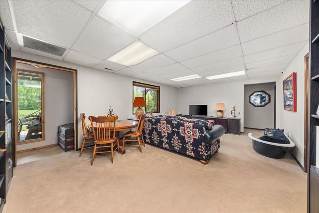 512 Williams Lake Rd, Colville, WA 99114