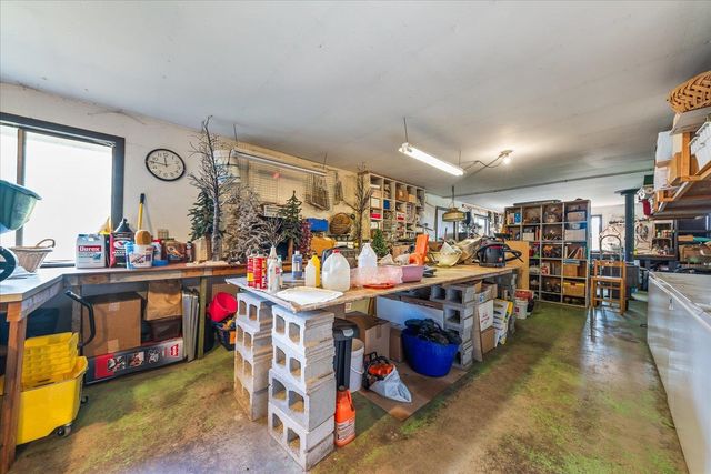 512 Williams Lake Rd, Colville, WA 99114