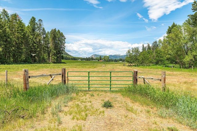 512 Williams Lake Rd, Colville, WA 99114