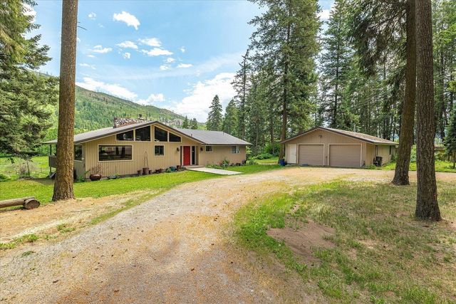 512 Williams Lake Rd, Colville, WA 99114