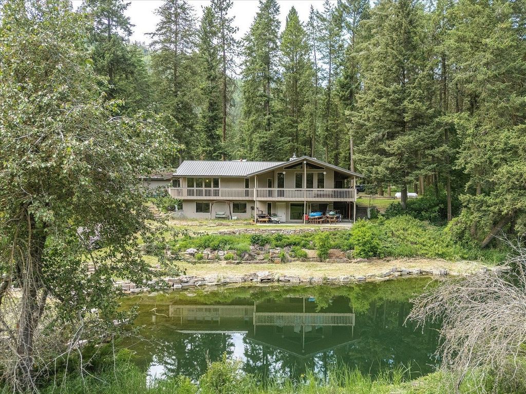 512 Williams Lake Rd, Colville, WA 99114