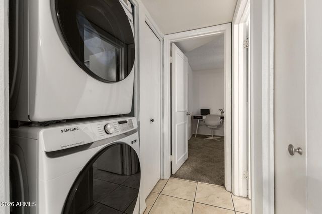 4834 E KACHINA Trail 1, Phoenix, AZ 85044