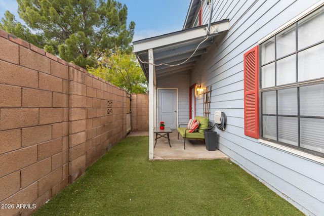 4834 E KACHINA Trail 1, Phoenix, AZ 85044