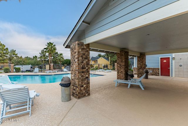 4834 E KACHINA Trail 1, Phoenix, AZ 85044