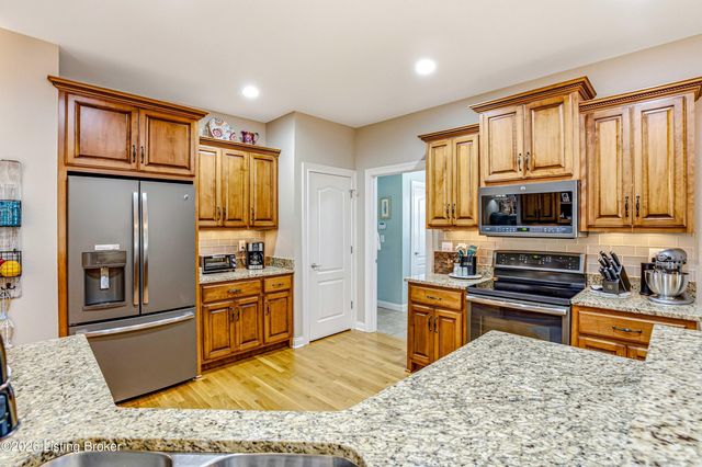 13723 Windy Haven Way, Louisville, KY 40299