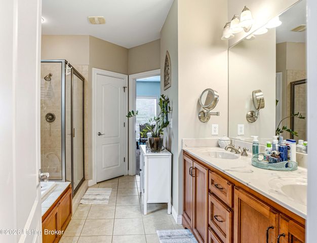 13723 Windy Haven Way, Louisville, KY 40299