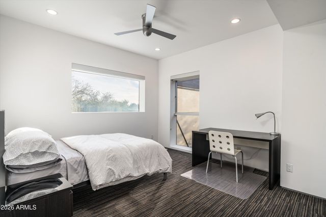 10010 E JENAN Drive, Scottsdale, AZ 85260