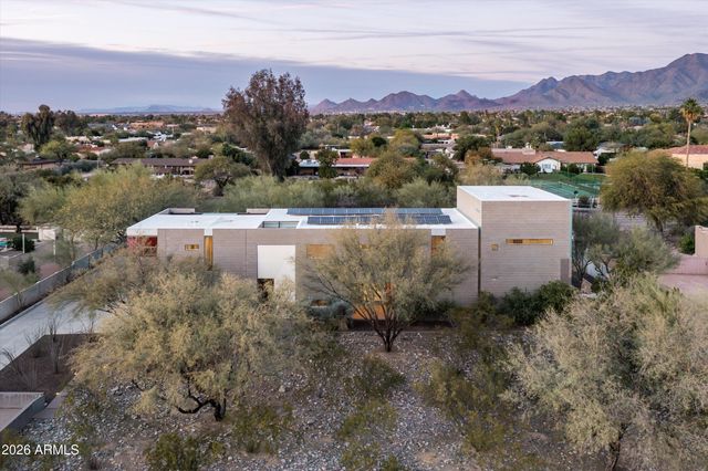 10010 E JENAN Drive, Scottsdale, AZ 85260