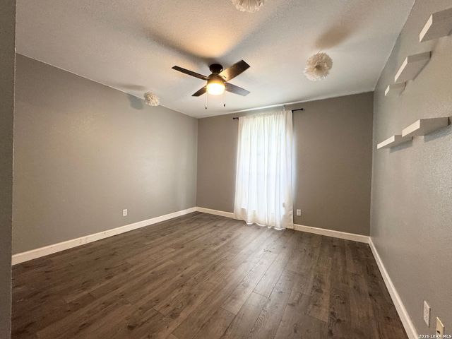 14410 MANGOLD WAY, Atascosa, TX 78002