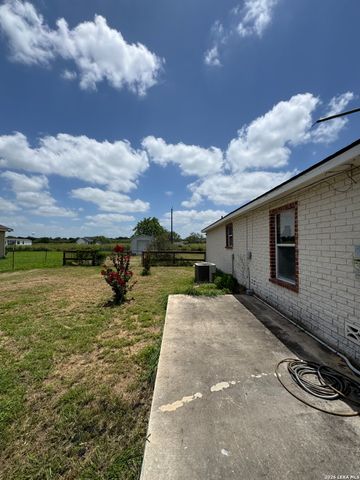 14410 MANGOLD WAY, Atascosa, TX 78002