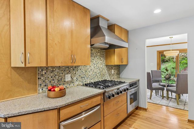 3512 WOODBINE ST, Chevy Chase, MD 20815