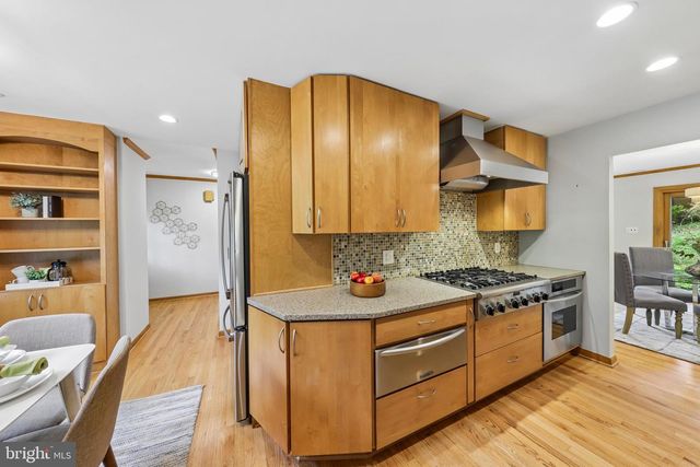 3512 WOODBINE ST, Chevy Chase, MD 20815