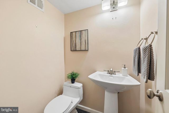 3512 WOODBINE ST, Chevy Chase, MD 20815