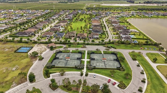 1902 Wandering Willow Way, Loxahatchee, FL 33470