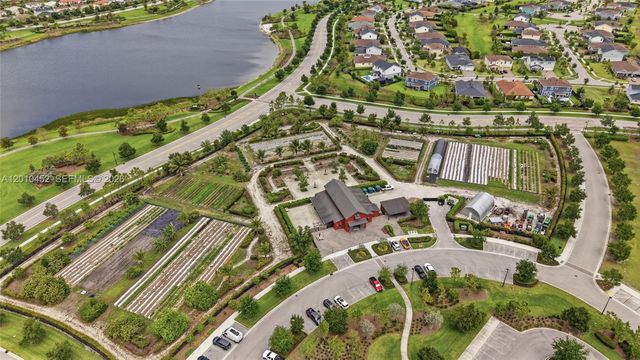 1902 Wandering Willow Way, Loxahatchee, FL 33470