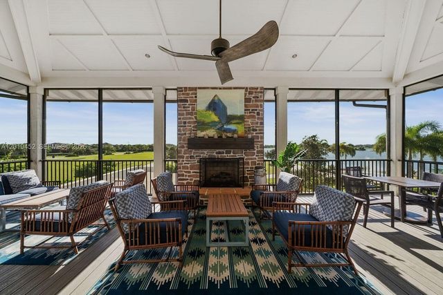 1902 Wandering Willow Way, Loxahatchee, FL 33470