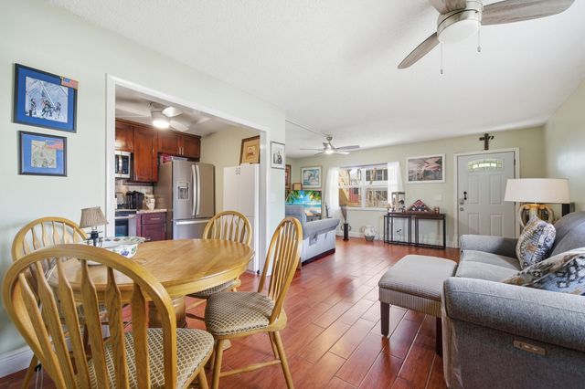 888 Flanders S, Delray Beach, FL 33484