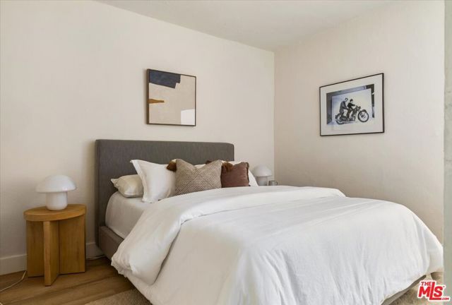 621 Isabel Street, Los Angeles, CA 90065