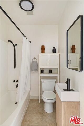 621 Isabel Street, Los Angeles, CA 90065