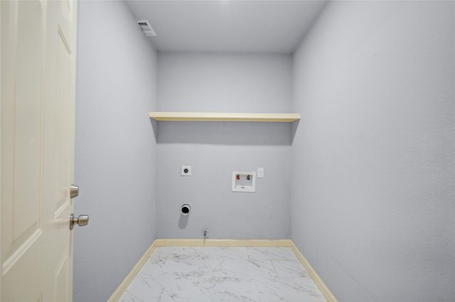 5703 Easthampton Drive D, Houston, TX 77039