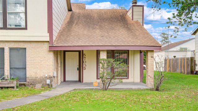 5703 Easthampton Drive D, Houston, TX 77039