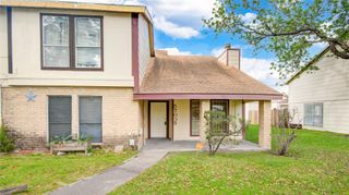 5703 Easthampton Drive D, Houston, TX 77039