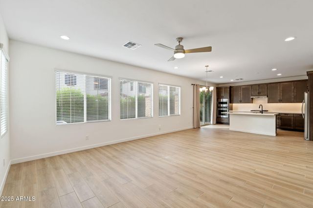 6428 N 17TH Place, Phoenix, AZ 85016