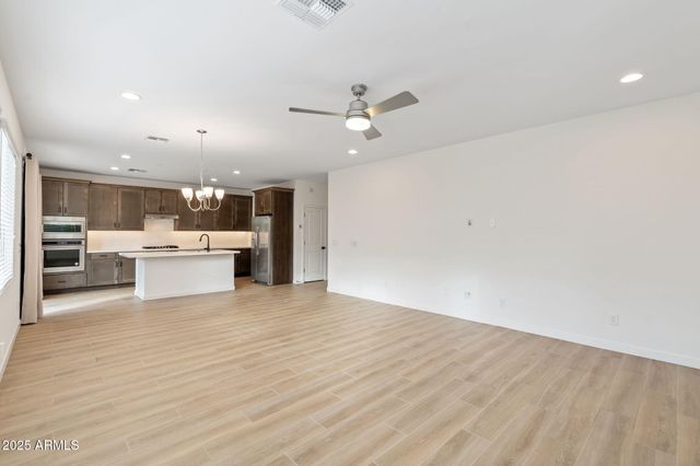 6428 N 17TH Place, Phoenix, AZ 85016