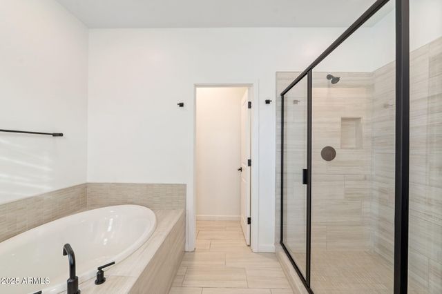 6428 N 17TH Place, Phoenix, AZ 85016