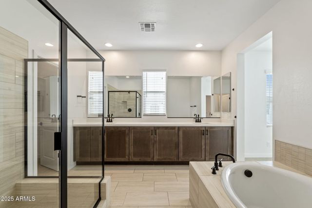 6428 N 17TH Place, Phoenix, AZ 85016