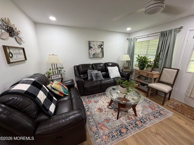 551C Sheffield Court, Lakewood, NJ 08701