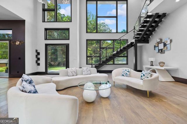 2401 Greenglade Road NE, Atlanta, GA 30345