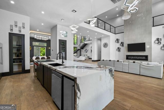 2401 Greenglade Road NE, Atlanta, GA 30345