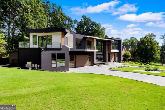 2401 Greenglade Road NE, Atlanta, GA 30345