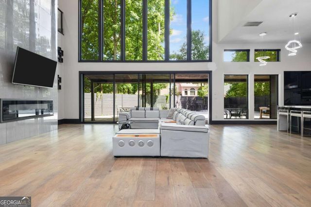 2401 Greenglade Road NE, Atlanta, GA 30345