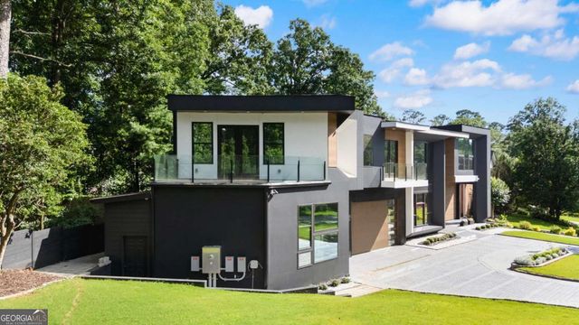 2401 Greenglade Road NE, Atlanta, GA 30345