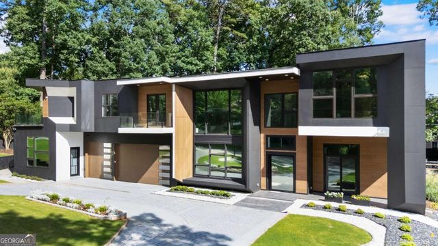 2401 Greenglade Road NE, Atlanta, GA 30345