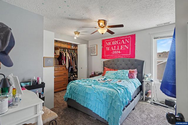 6695 McLeod Ln NE, Keizer, OR 97303