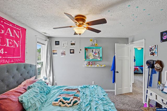6695 McLeod Ln NE, Keizer, OR 97303