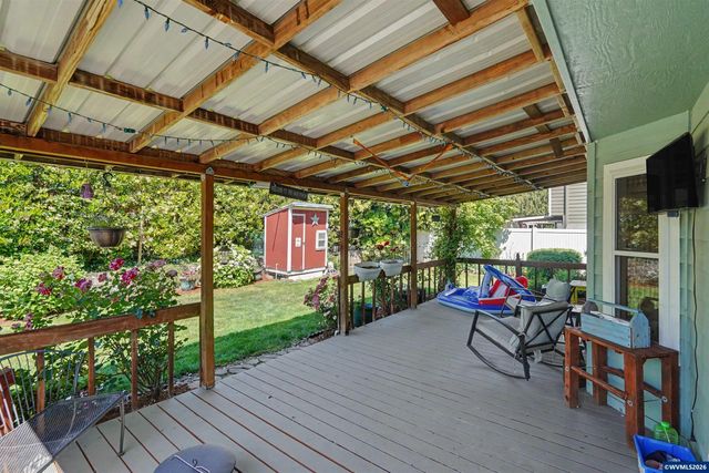 6695 McLeod Ln NE, Keizer, OR 97303