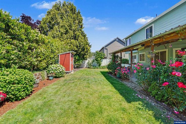 6695 McLeod Ln NE, Keizer, OR 97303