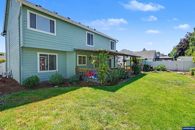 6695 McLeod Ln NE, Keizer, OR 97303